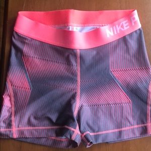 NIKE PRO aerobic shorts